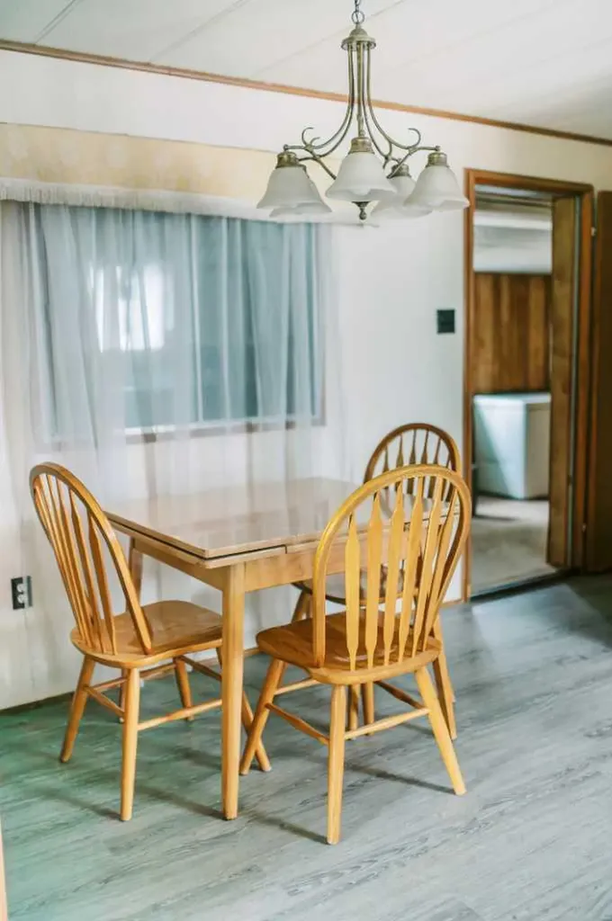 6103 Spruce Drive Stettler AB T4K 1G5