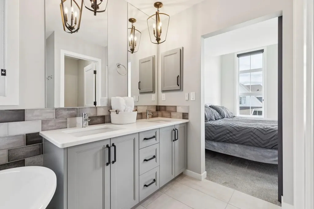 67 Coopersfield Park SW Airdrie AB T4B 4K8