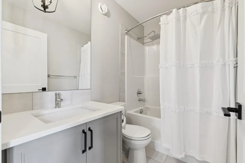 67 Coopersfield Park SW Airdrie AB T4B 4K8