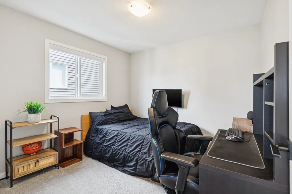 67 Coopersfield Park SW Airdrie AB T4B 4K8