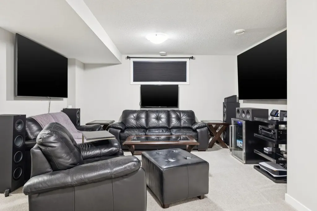 67 Coopersfield Park SW Airdrie AB T4B 4K8