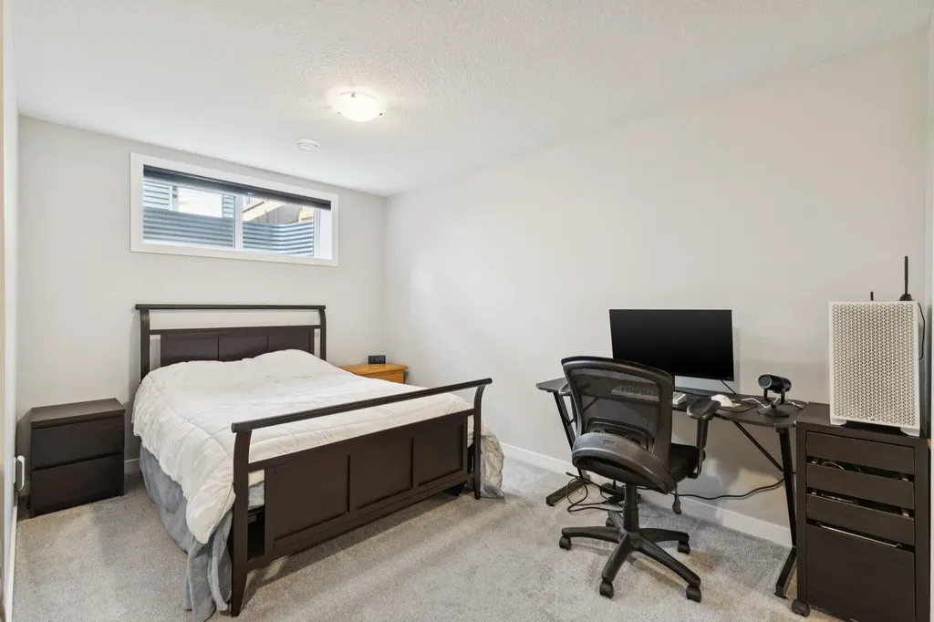 67 Coopersfield Park SW Airdrie AB T4B 4K8