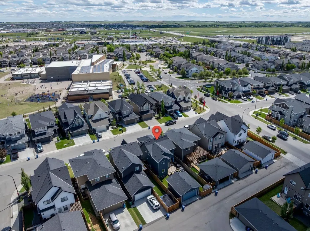 67 Coopersfield Park SW Airdrie AB T4B 4K8