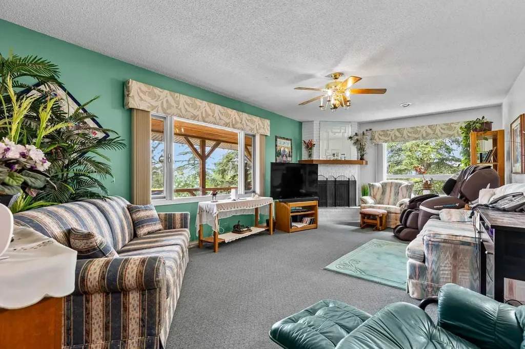 80060 475 Avenue E Rural Foothills County AB T1V1M3