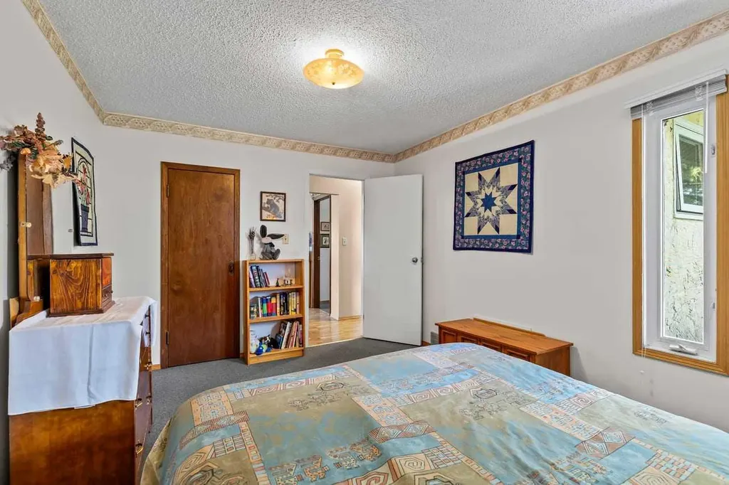 80060 475 Avenue E Rural Foothills County AB T1V1M3