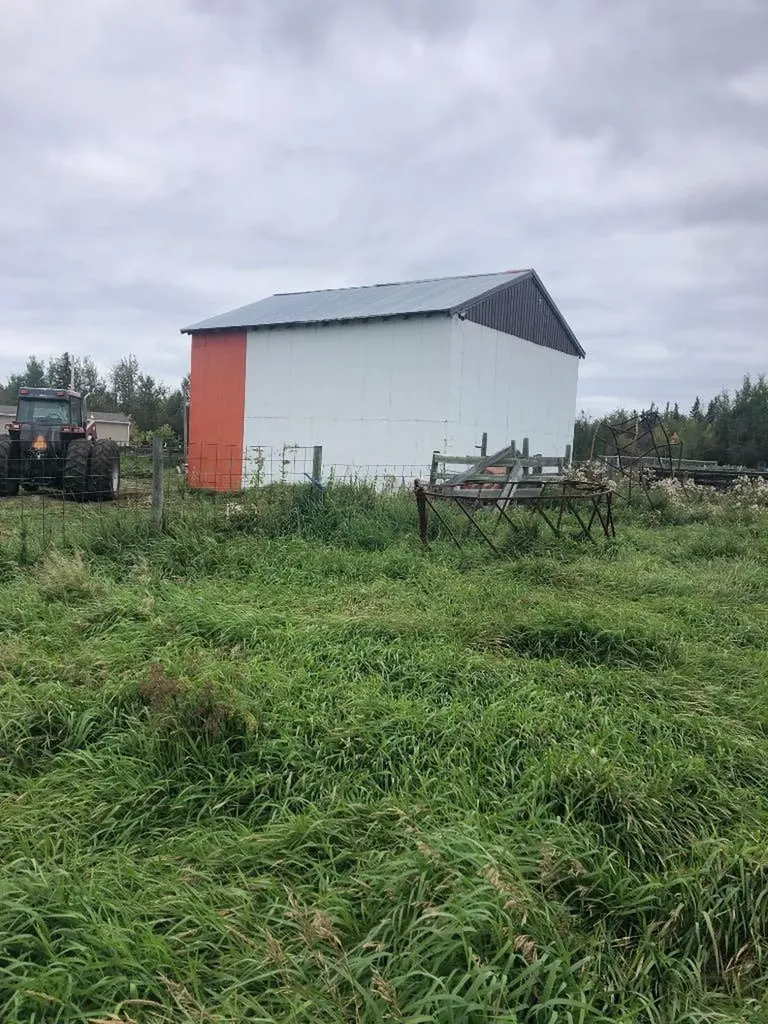 T8S 1v1 Rural Northern Sunrise County AB T8S 1V1