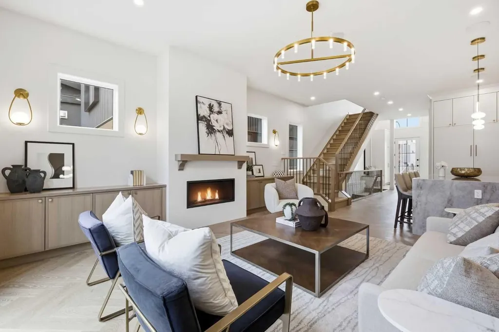 2131 29 Avenue SW Calgary AB T2T 1N6