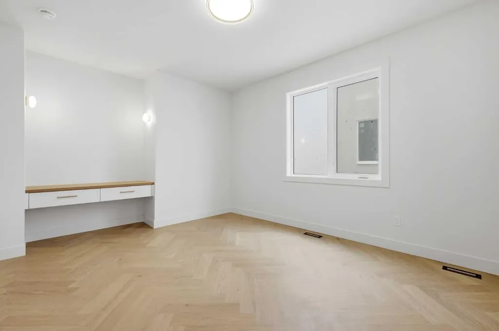 2131 29 Avenue SW Calgary AB T2T 1N6