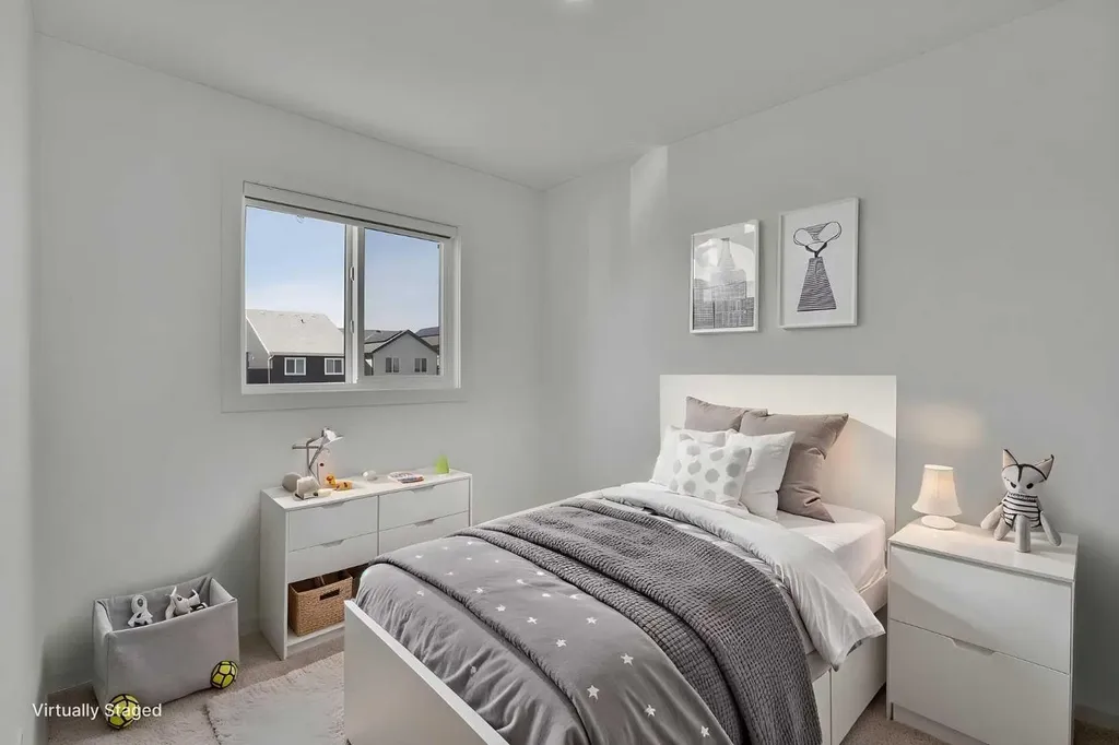 195 Savoy Landing SE Calgary AB T3M 2M6