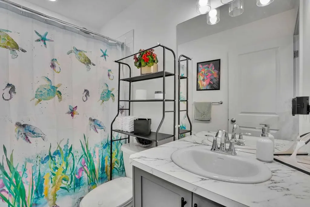 195 Savoy Landing SE Calgary AB T3M 2M6