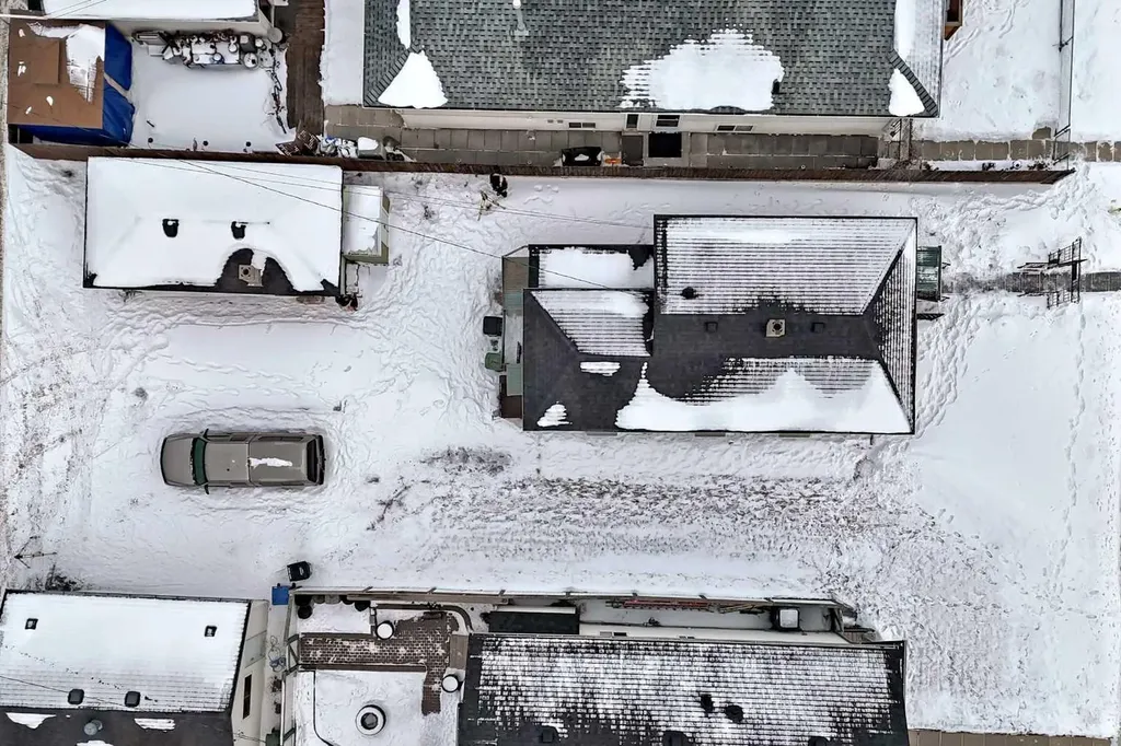 6639 19 Street SE Calgary AB T2C 0P1