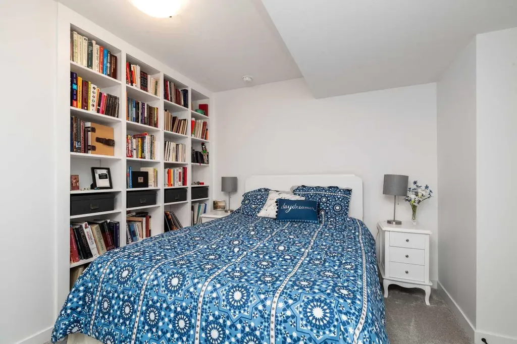 210 Firelight Way W Lethbridge AB T1J 5T3