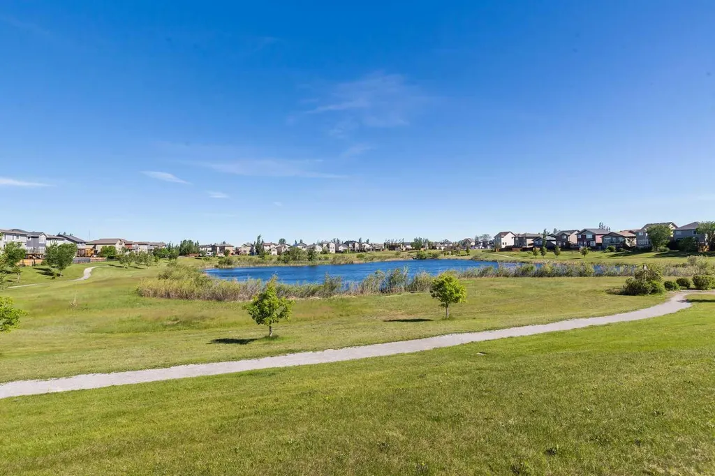 210 Firelight Way W Lethbridge AB T1J 5T3