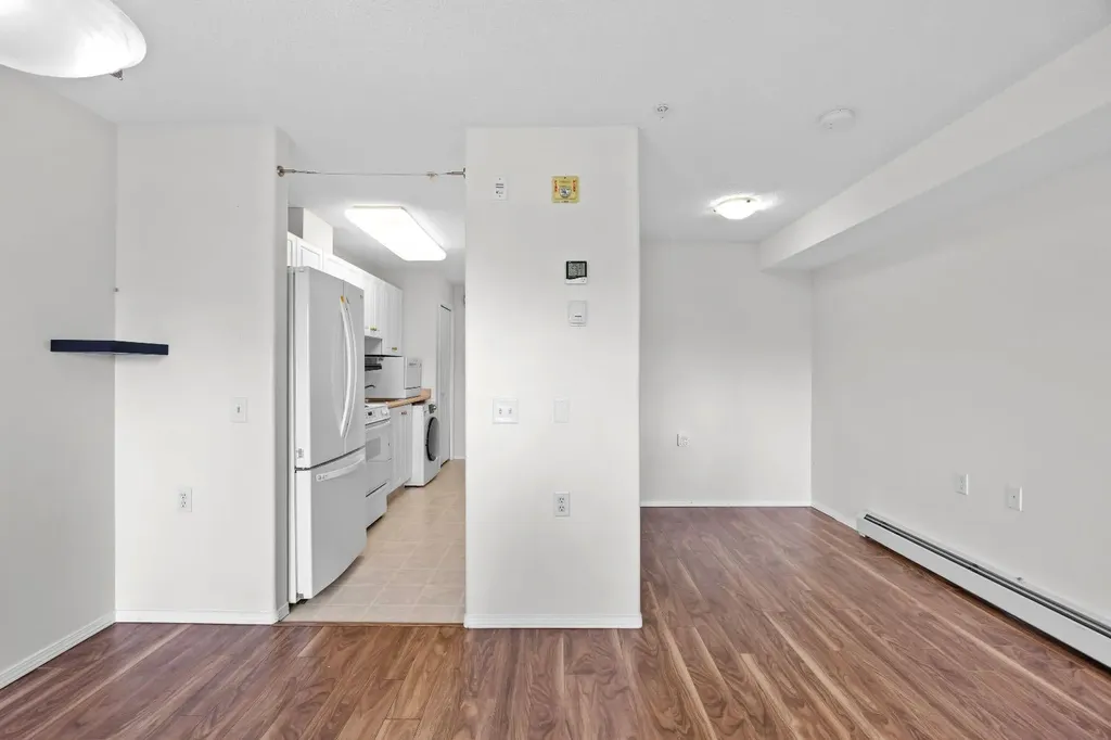 5000 Somervale Court SW Calgary AB T2Y 4M1