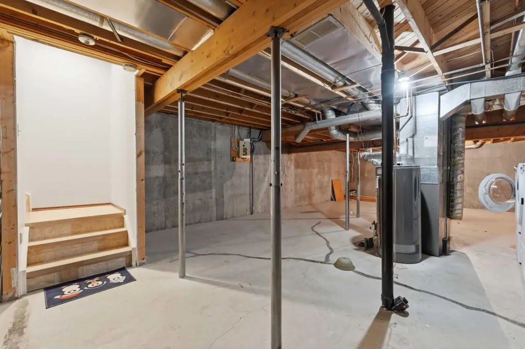 860 Midridge Drive SE Calgary AB T2X 1K1