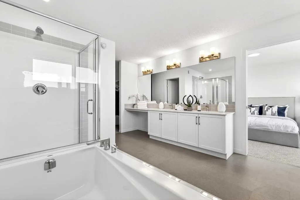 211 Corner Glen Crescent NE Calgary AB T3N 2L8