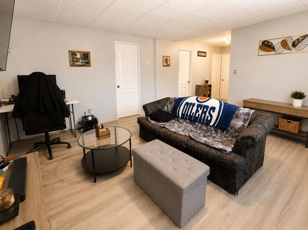 816 15 Street Wainwright AB T9W 1E6