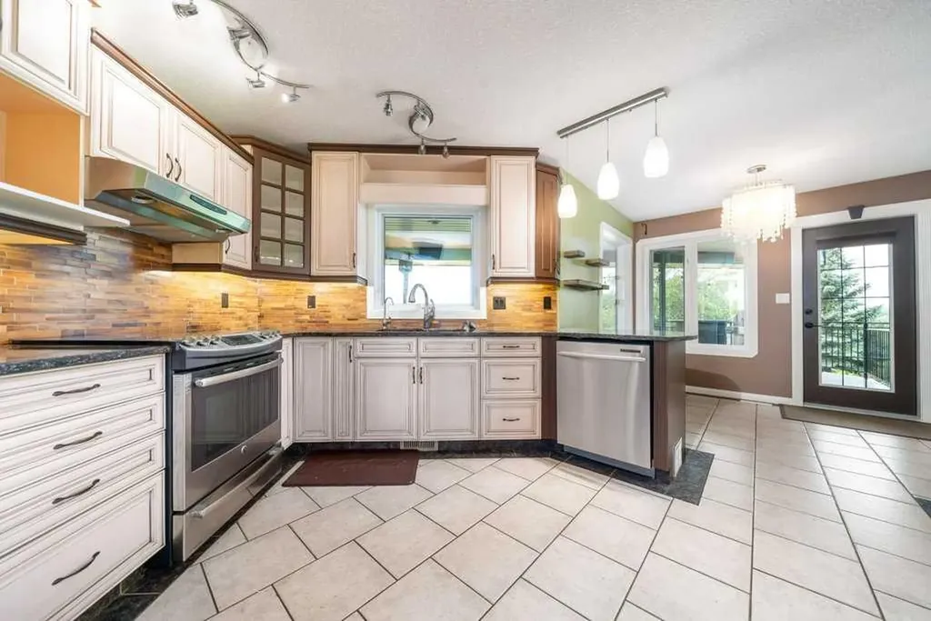 5425 Township Road 121 Rural Cypress County AB T1B 3M6
