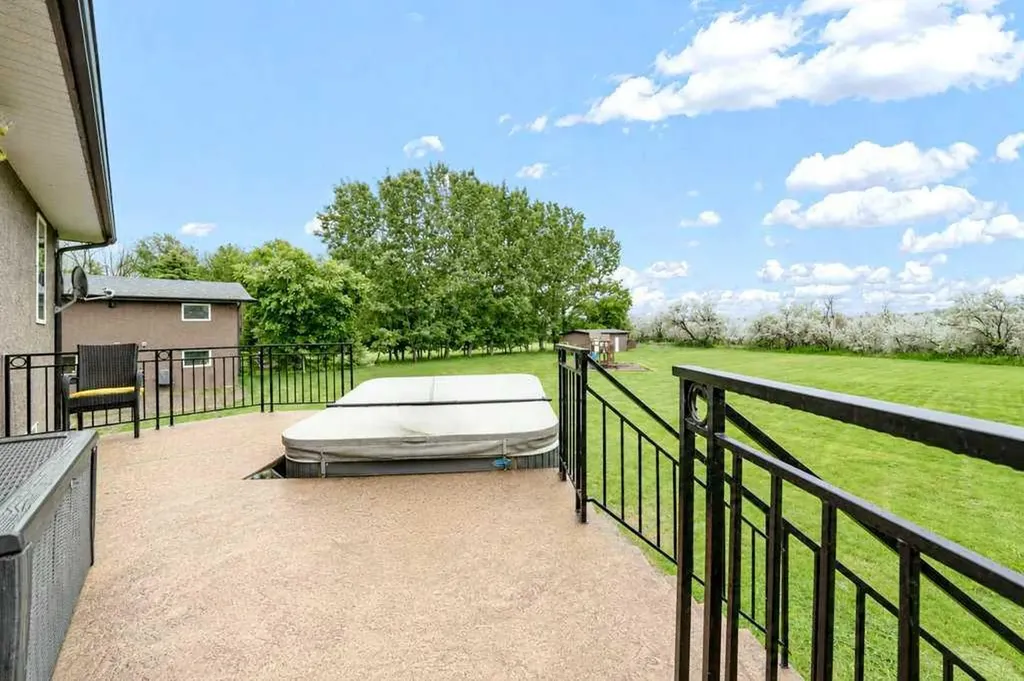 5425 Township Road 121 Rural Cypress County AB T1B 3M6