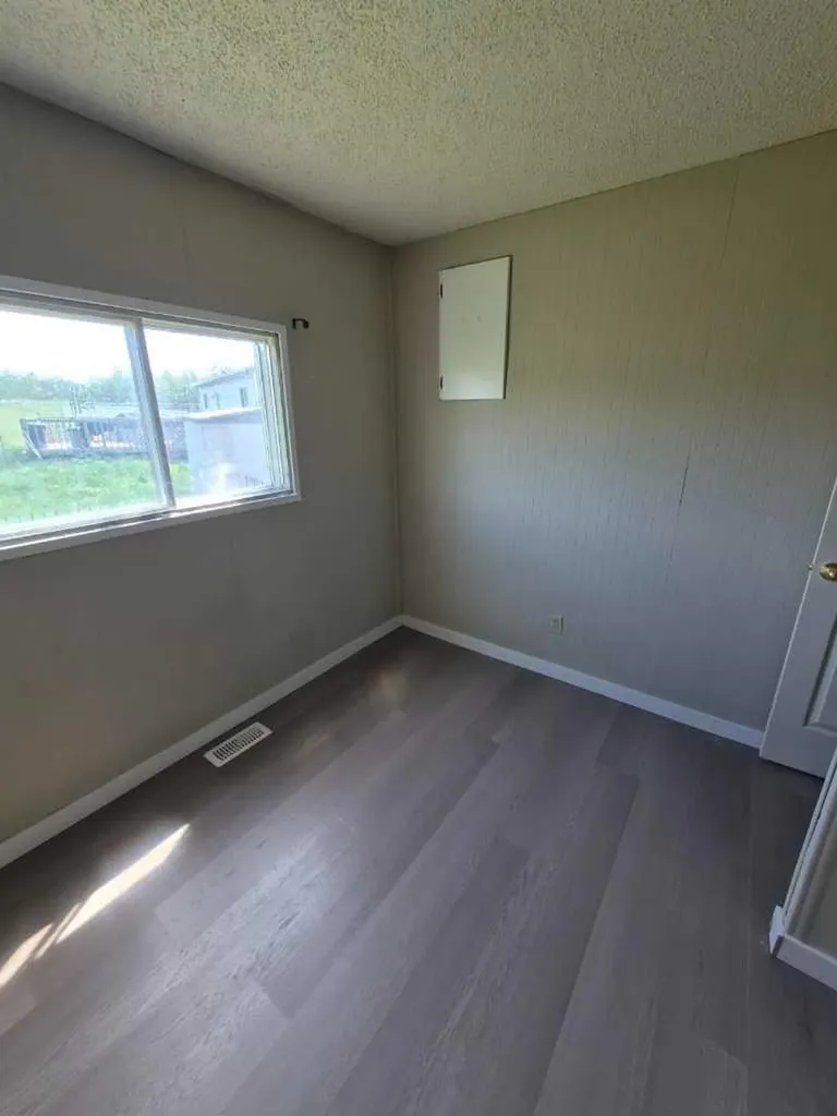 600 14th Street Beaverlodge AB T0H 0C0