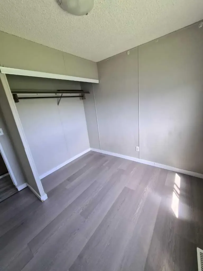 600 14th Street Beaverlodge AB T0H 0C0