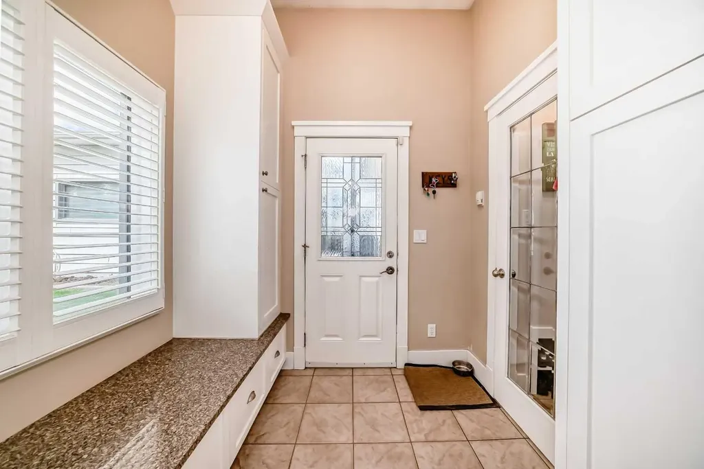 8215 5 Street SW Calgary AB T2V 1C6