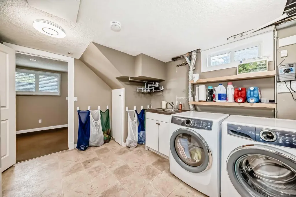 8215 5 Street SW Calgary AB T2V 1C6