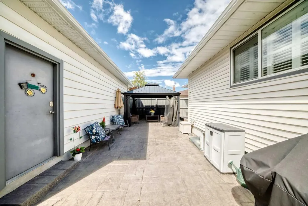 8215 5 Street SW Calgary AB T2V 1C6