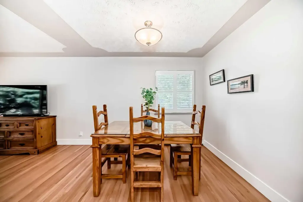 8215 5 Street SW Calgary AB T2V 1C6