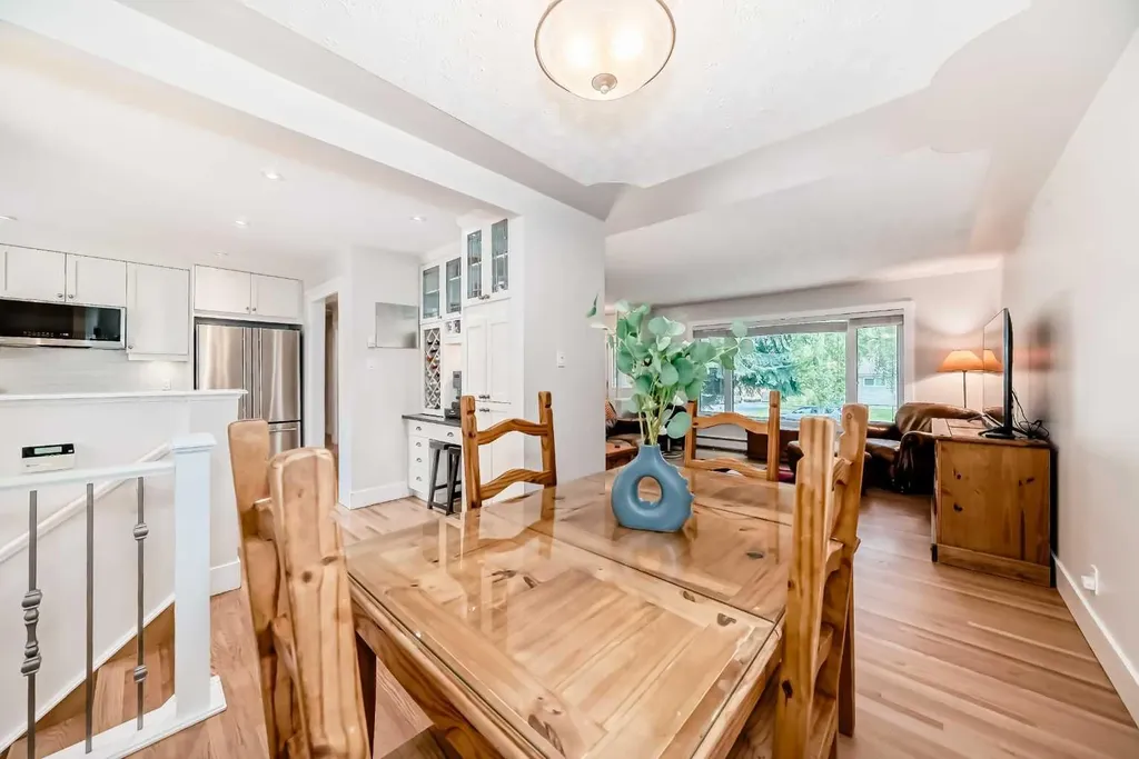 8215 5 Street SW Calgary AB T2V 1C6
