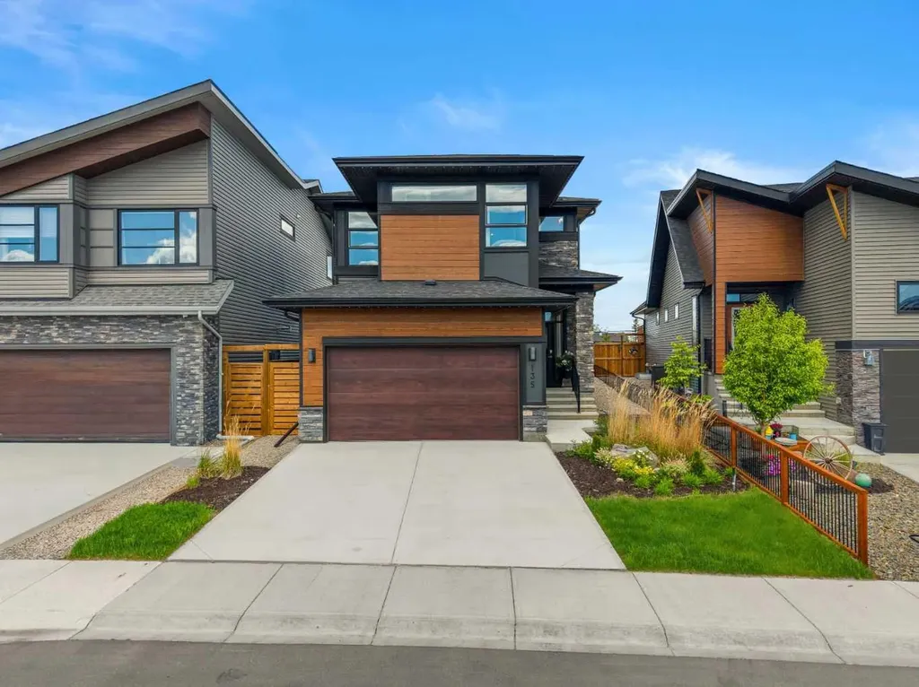135 Precedence Hill Cochrane AB T4C 2T6