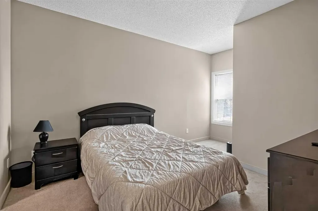 11811 Lake Fraser Drive SE Calgary AB T2J 7J1