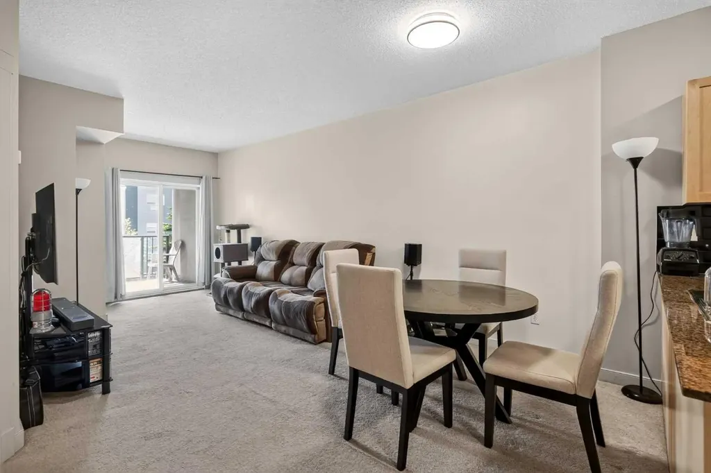 11811 Lake Fraser Drive SE Calgary AB T2J 7J1