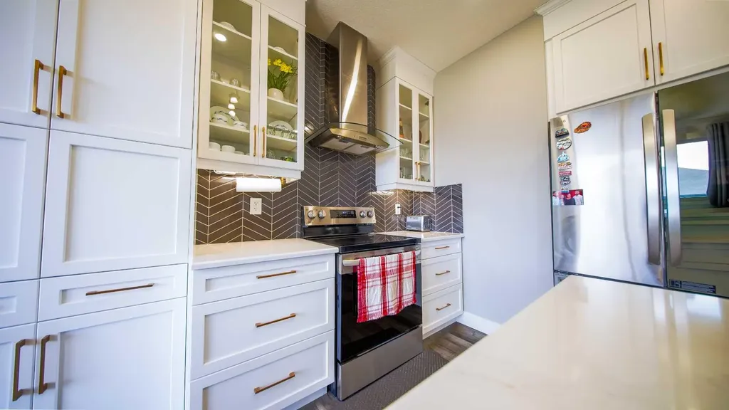 74 Carrington Crescent NW Calgary AB T3P1N6