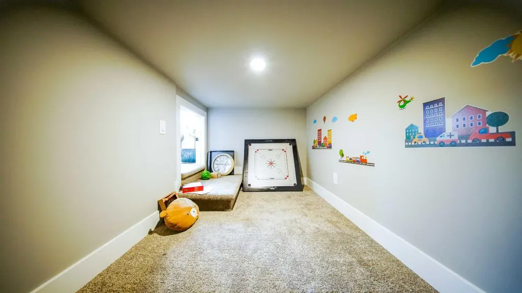 74 Carrington Crescent NW Calgary AB T3P1N6