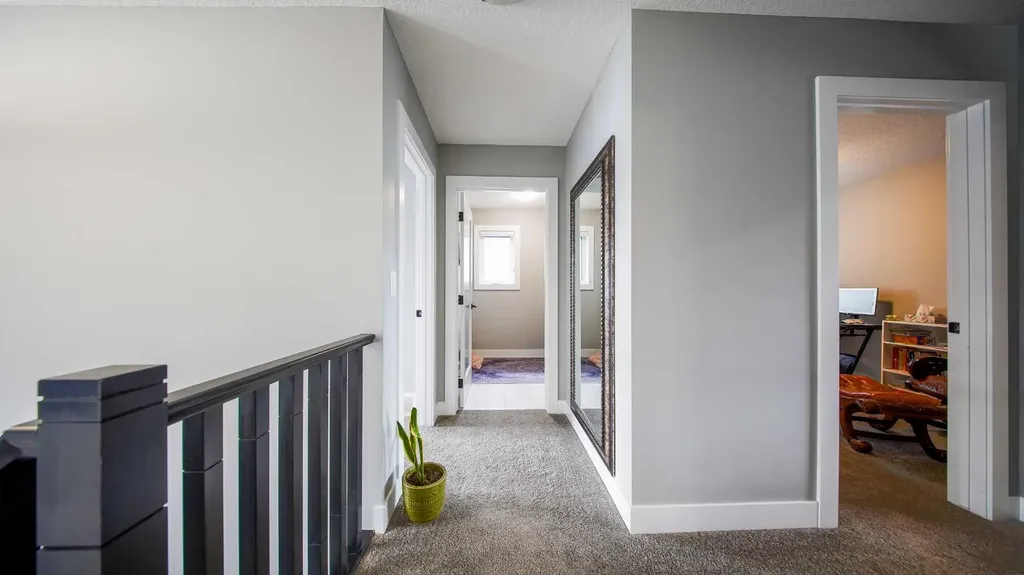 74 Carrington Crescent NW Calgary AB T3P1N6
