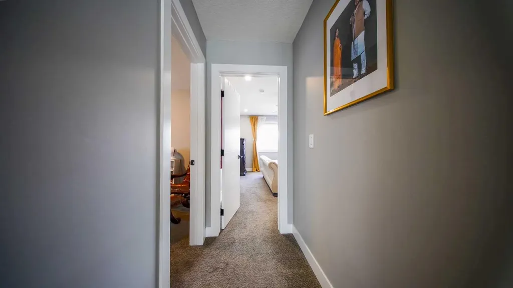 74 Carrington Crescent NW Calgary AB T3P1N6