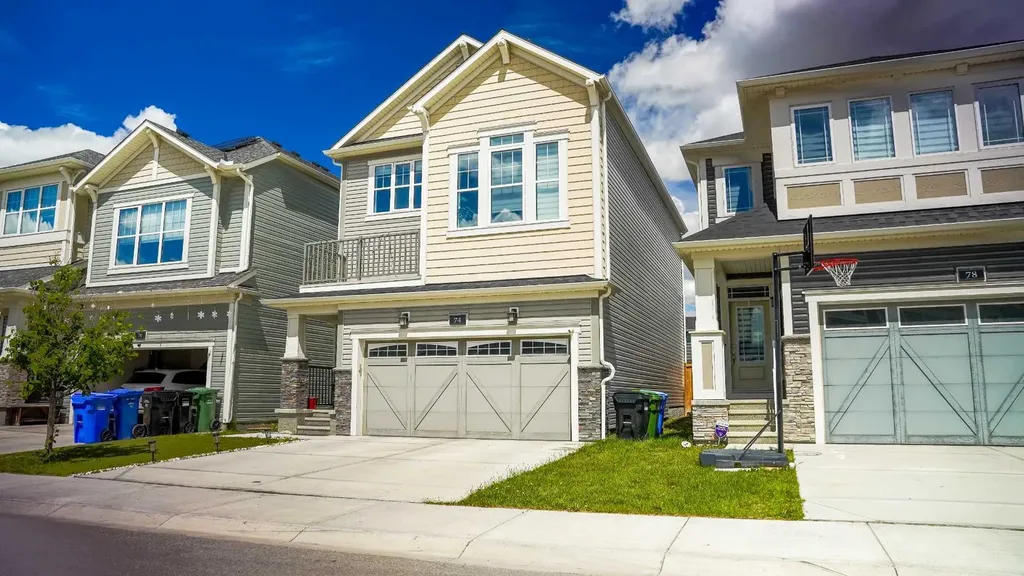 74 Carrington Crescent NW Calgary AB T3P1N6
