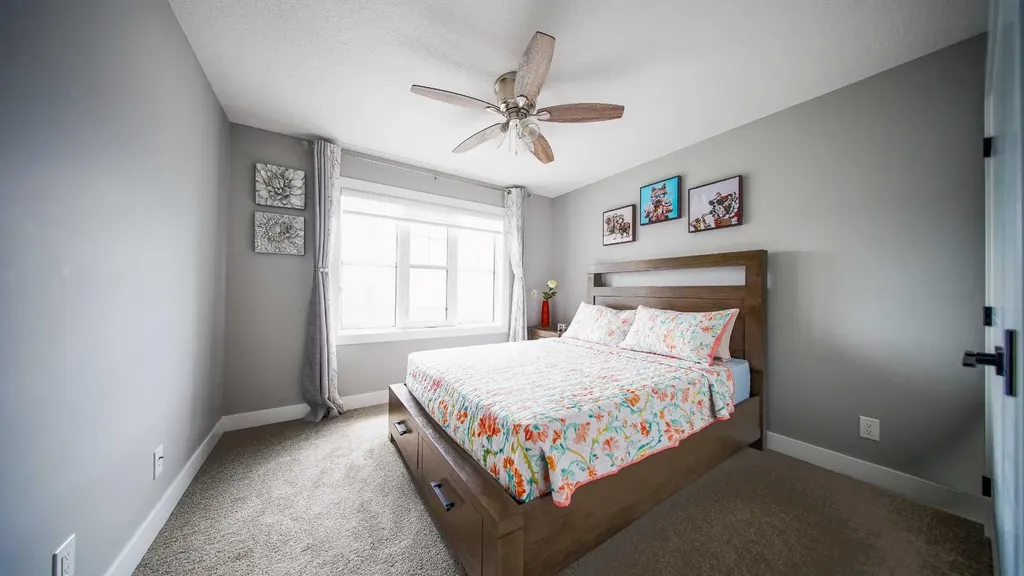 74 Carrington Crescent NW Calgary AB T3P1N6