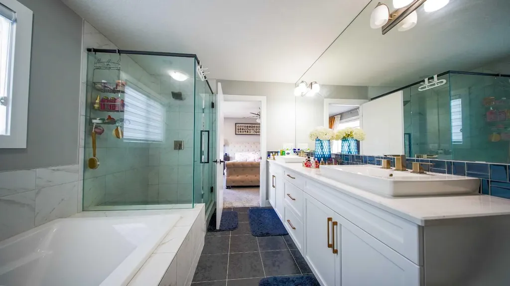 74 Carrington Crescent NW Calgary AB T3P1N6