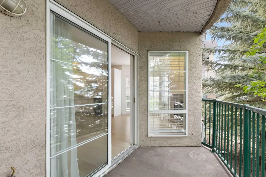 15204 Bannister Road SE Calgary AB T2X3T4