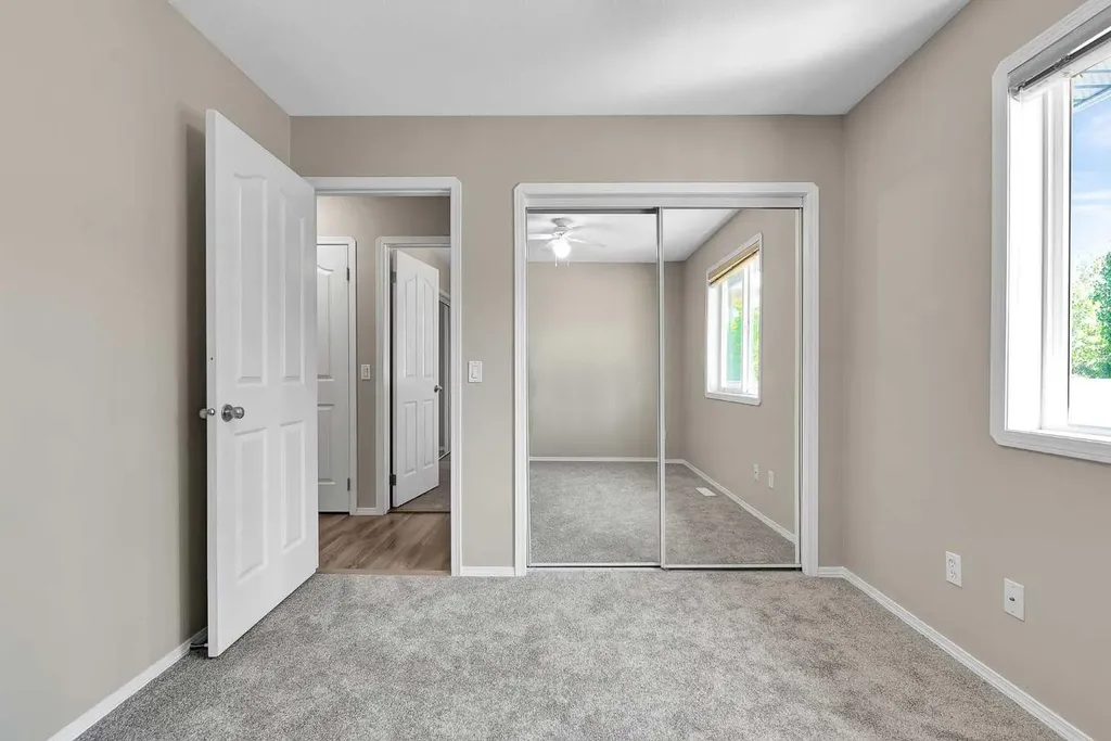 95 Cambridge Glen Drive Strathmore AB T1P 1W1