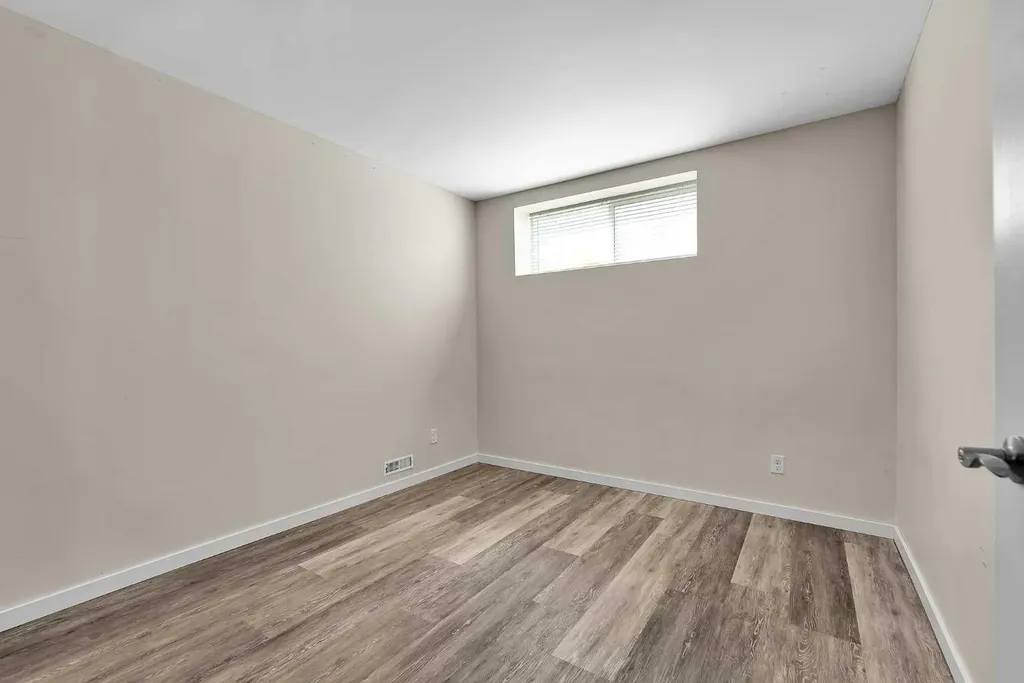 95 Cambridge Glen Drive Strathmore AB T1P 1W1