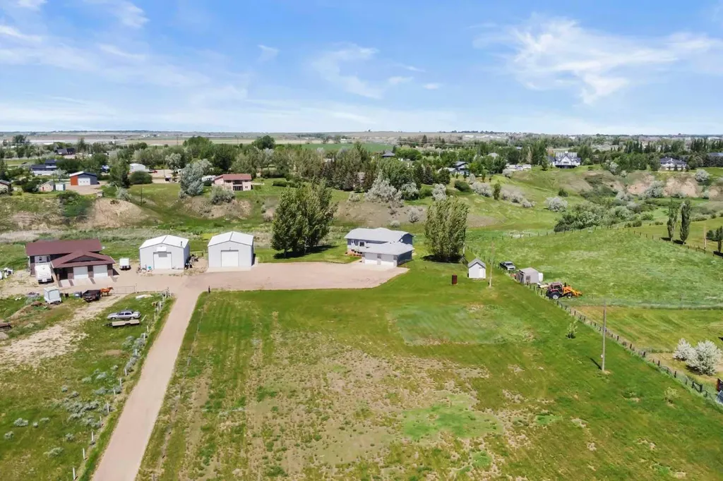 6220A Township Road 121a Rural Cypress County AB T1A 7G8