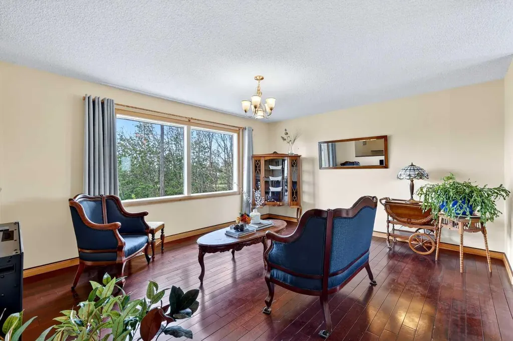 232054 Range Road 243a Namaka AB T1P 0N3