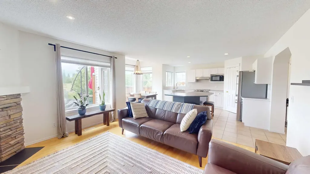 11 Chapala Way SE Calgary AB T2X 3S7