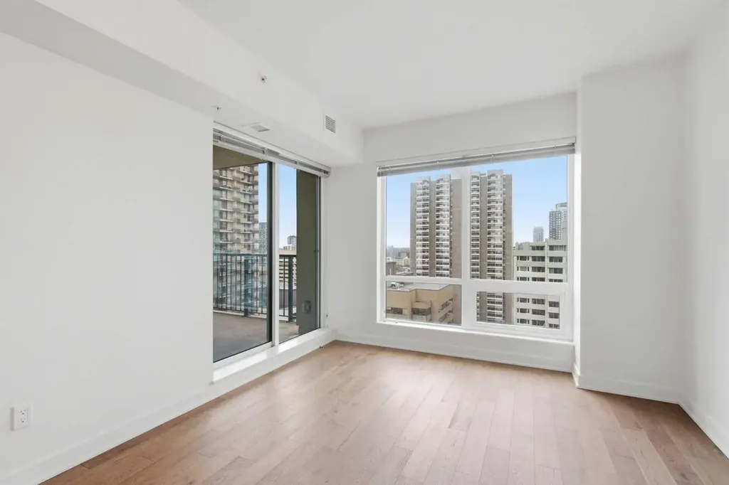 930 6 Avenue SW Calgary AB T2P 1J3