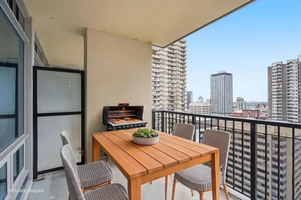 930 6 Avenue SW Calgary AB T2P 1J3