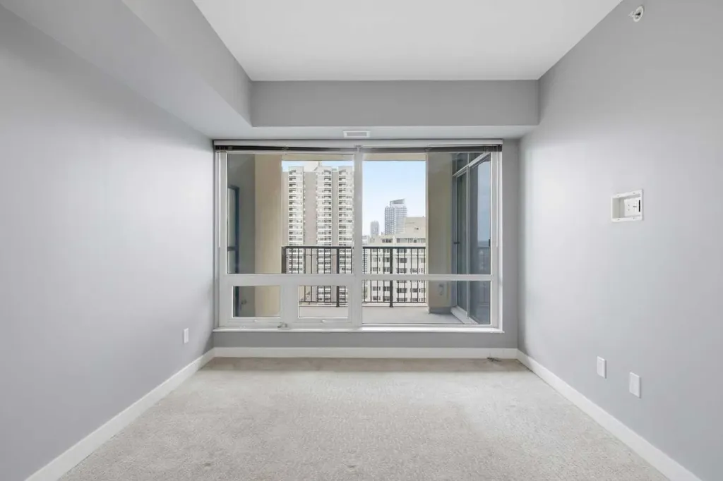 930 6 Avenue SW Calgary AB T2P 1J3
