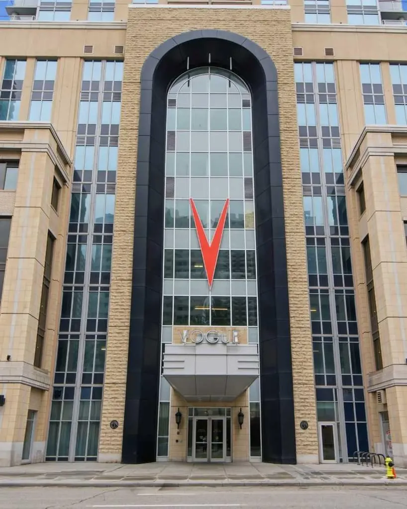 930 6 Avenue SW Calgary AB T2P 1J3